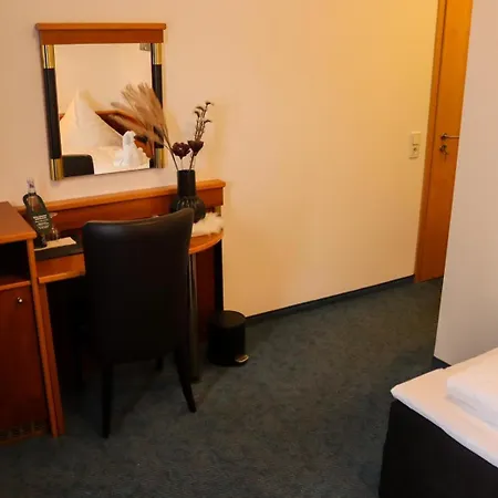 Miros Restaurant Steakhaus Отель Лангенфельд